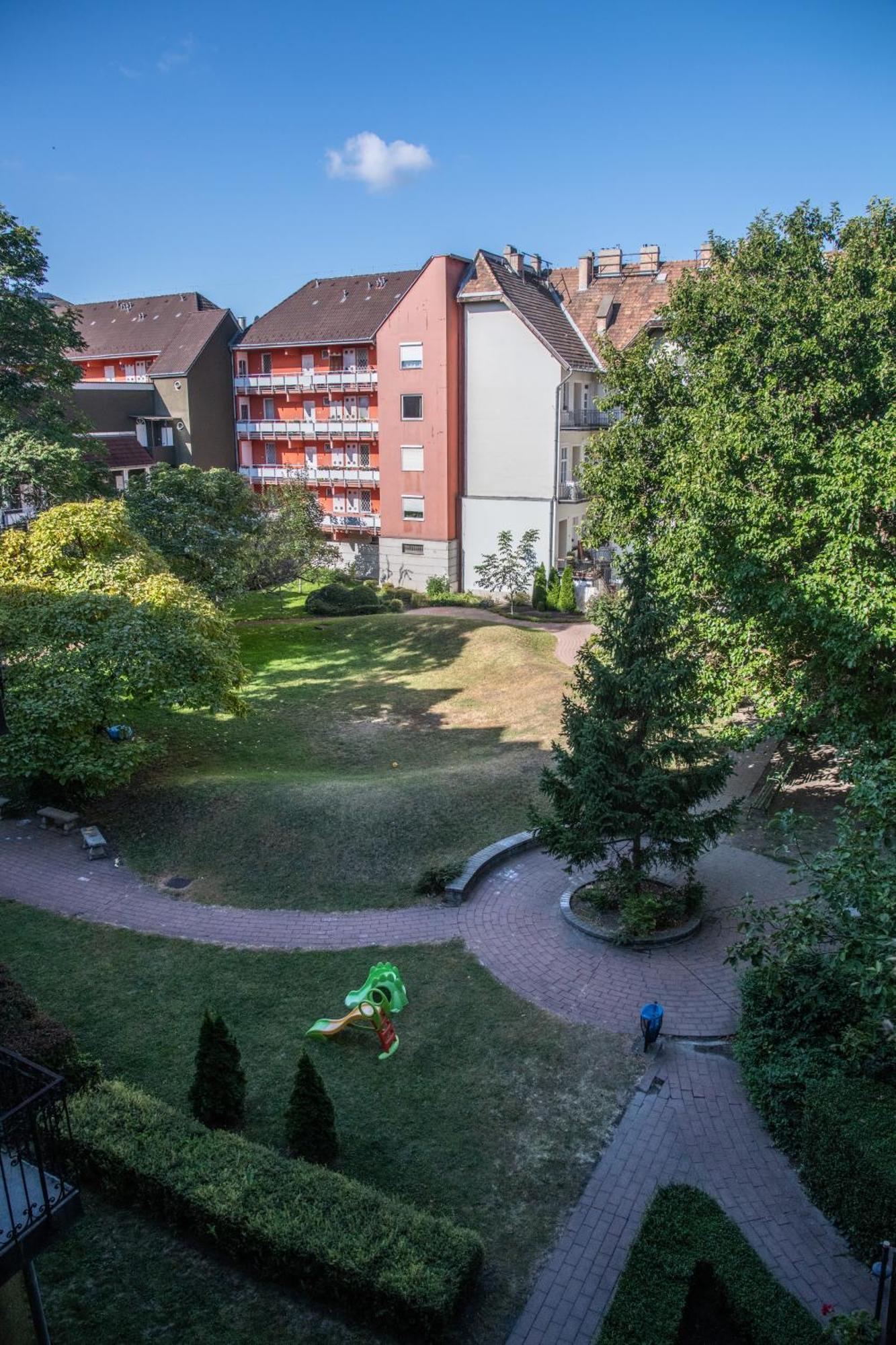 Stylishly Decorated In Great Location Apartamento